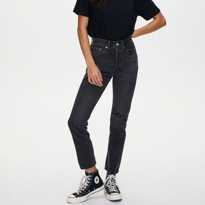 Levi's 501 Skinny Jean in Black Mail size 26